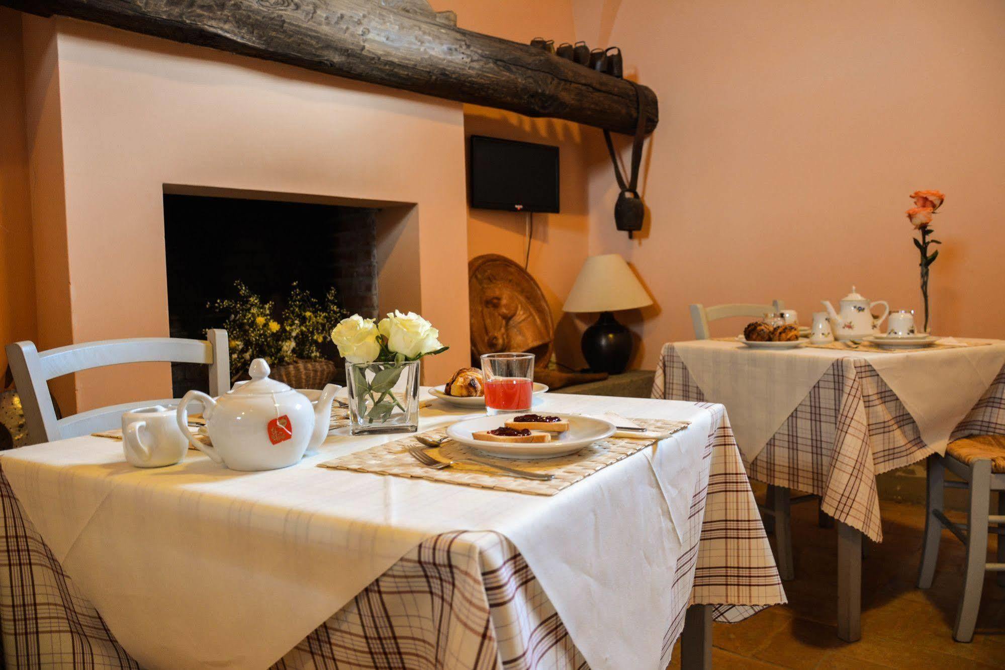 Agriturismo Casale Bonaparte Cellere Luaran gambar