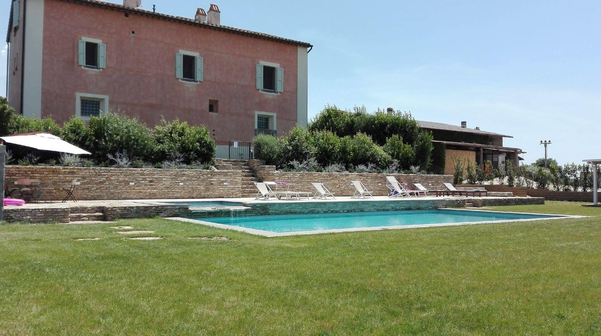 Agriturismo Casale Bonaparte Cellere Luaran gambar